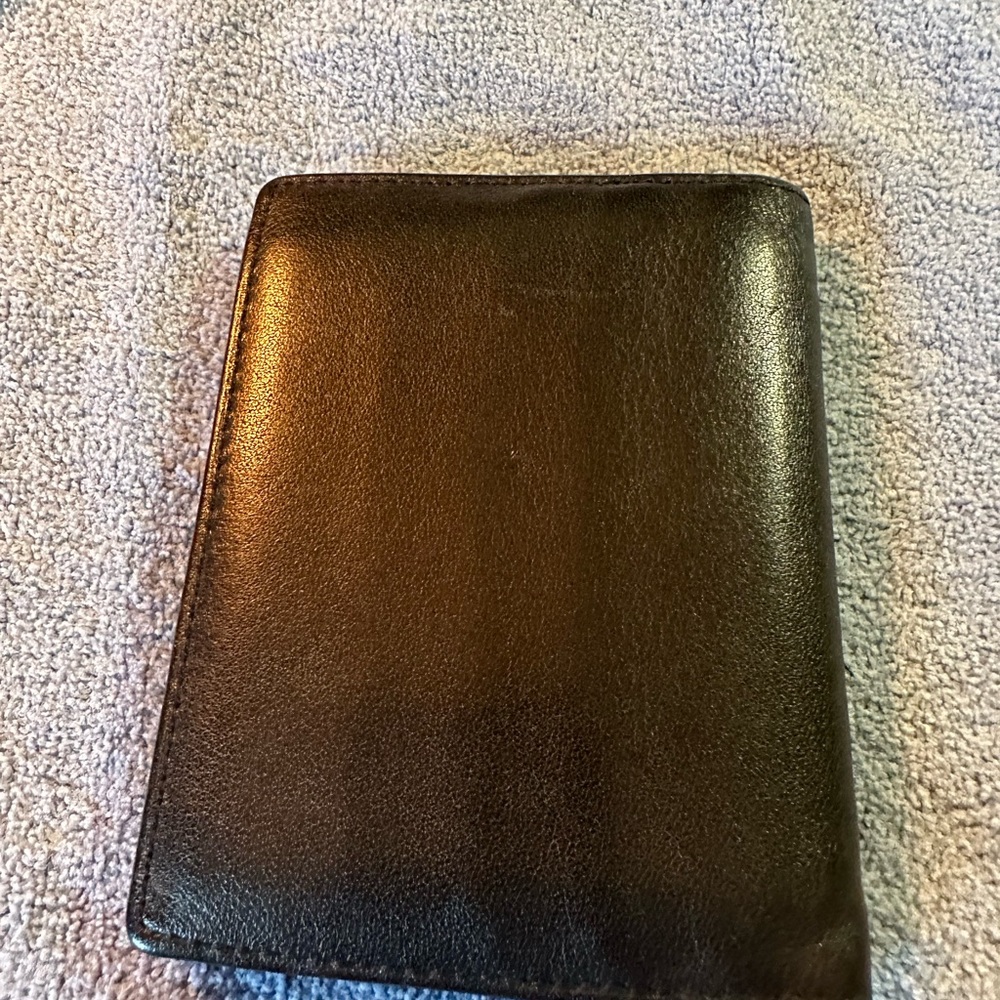 Used Ralph Lauren Leather Wallet - Picture 3 of 4